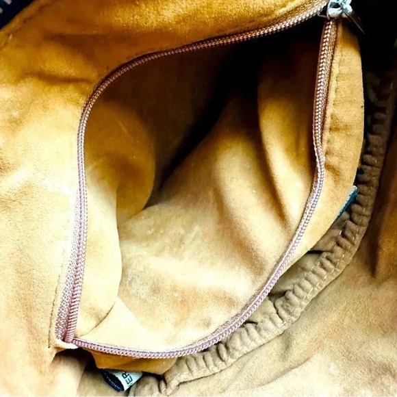 NWOT Patricia Nash Turquoise Tooled Leather Cassini Wristlet - Picture 6 of 8